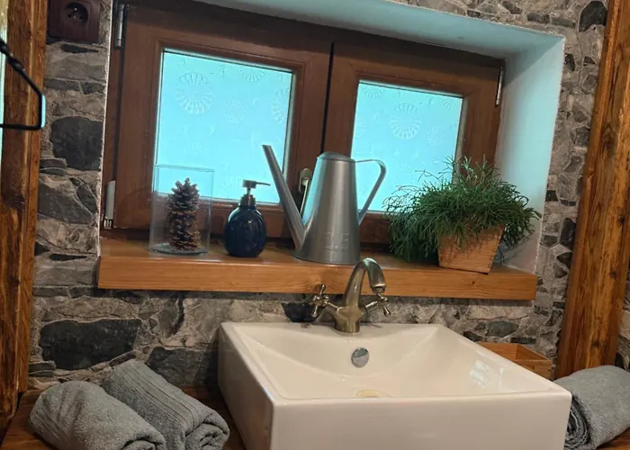 Semesterbostad Alsovka *